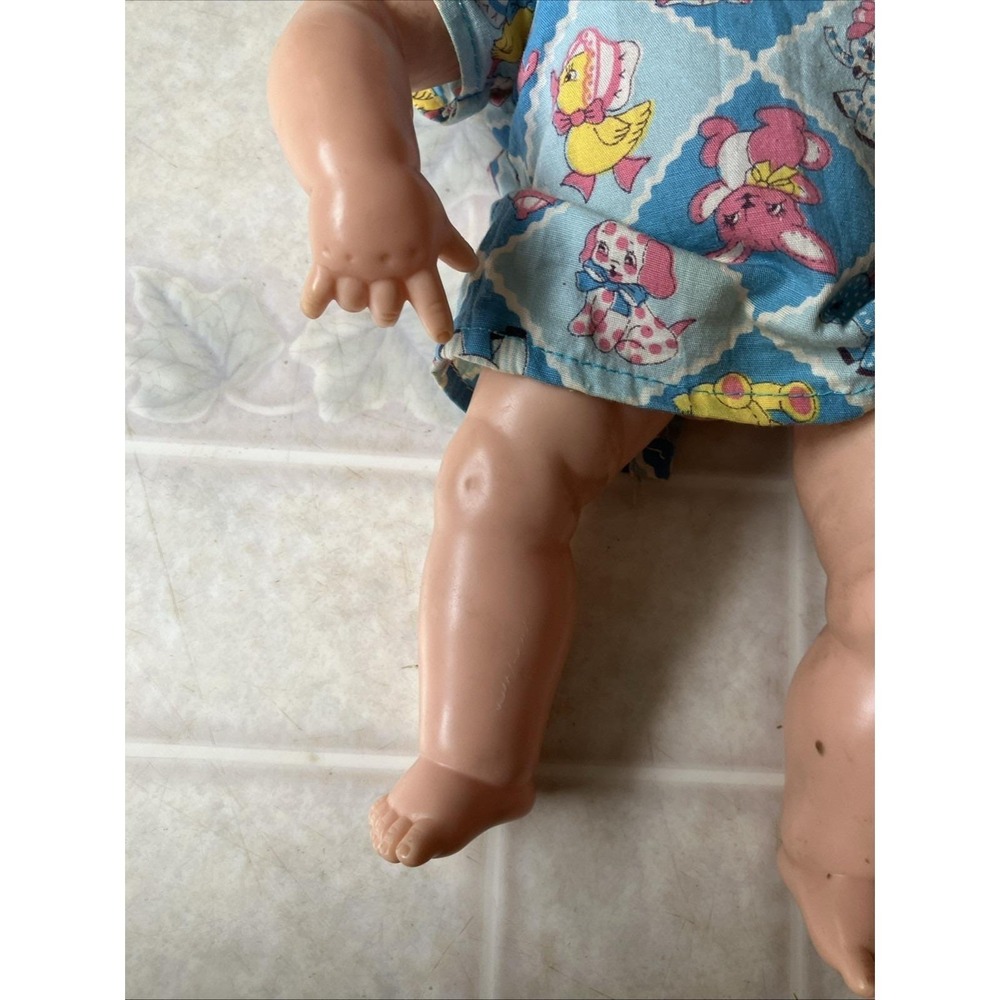 Vintage Cameo 15" Baby Doll Hard Plastic Body and Limbs Gray Eyes - Picture 3 of 5